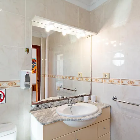 3br Views - Private Heated Pool - Parking Villa *