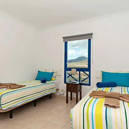 3br Views - Private Heated Pool - Parking
